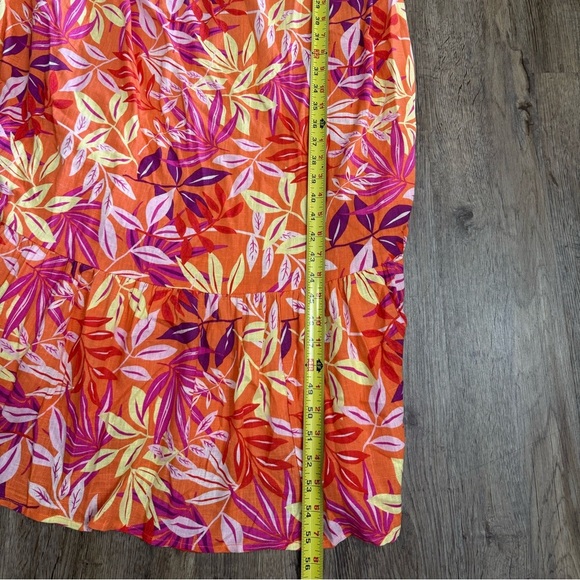 Jacquie The Label • Linen Blend Floral Maxi Dress - Picture 5 of 11